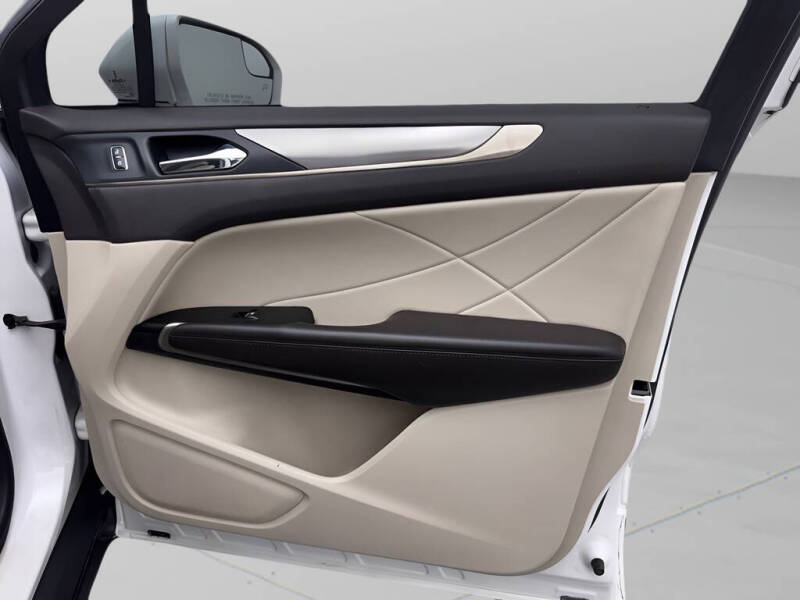 2019 Lincoln MKC Premiere