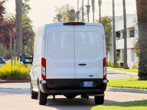 2020 Ford Transit 250