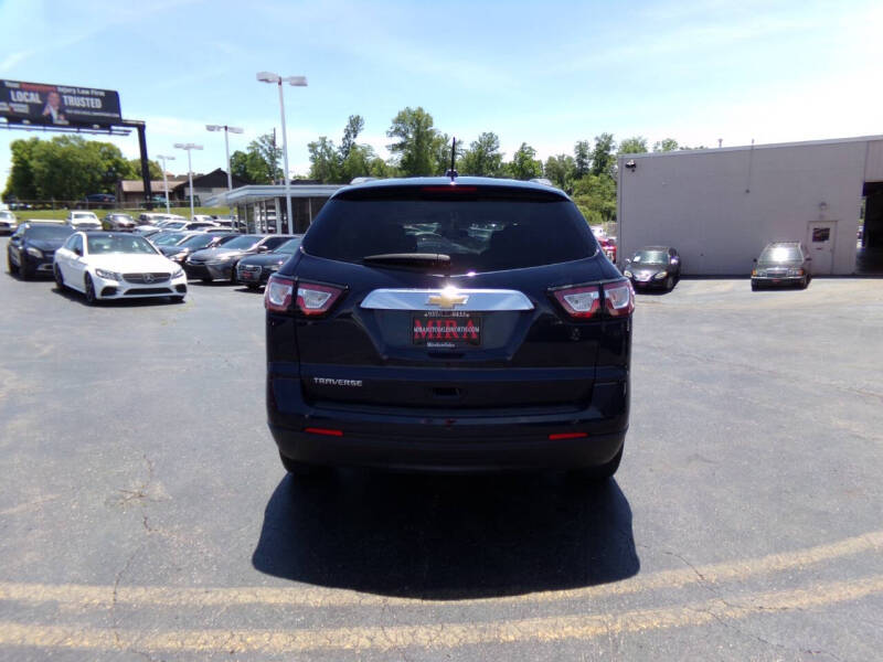 2017 Chevrolet Traverse LS