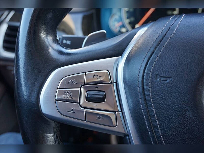 2017 BMW 7 Series 740i