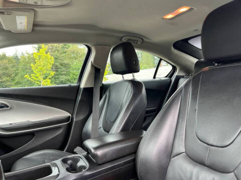 2013 Chevrolet Volt Premium