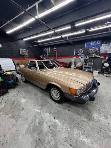 1984 Mercedes-Benz 380-Class 380 SL