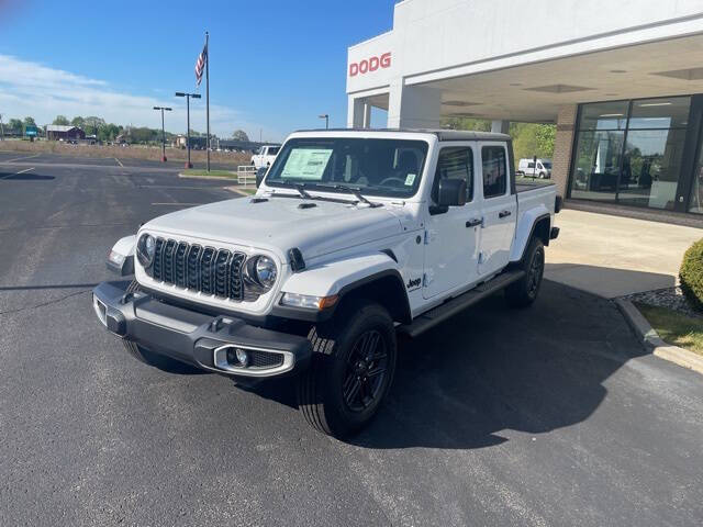 2024 Jeep Gladiator for sale at Metz Auto & Outdoors in Syracuse, IN