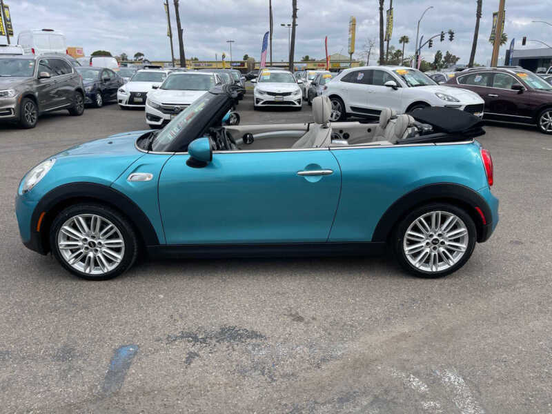 2017 MINI Convertible Cooper S