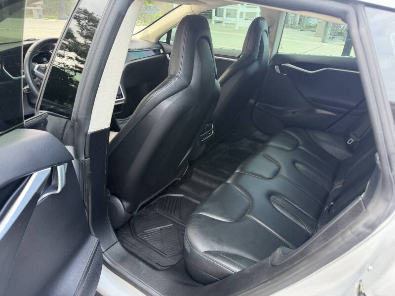 2013 Tesla Model S