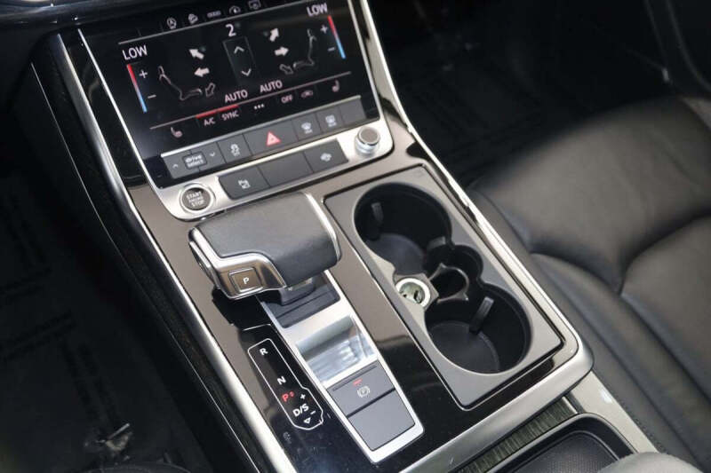 2022 Audi Q7 quattro Premium Plus 55 TFSI