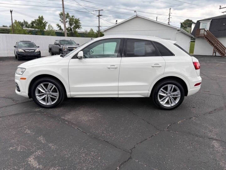 2017 Audi Q3 2.0T quattro Premium Plus