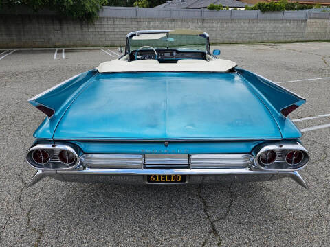 1961 Cadillac Eldorado Biarritz