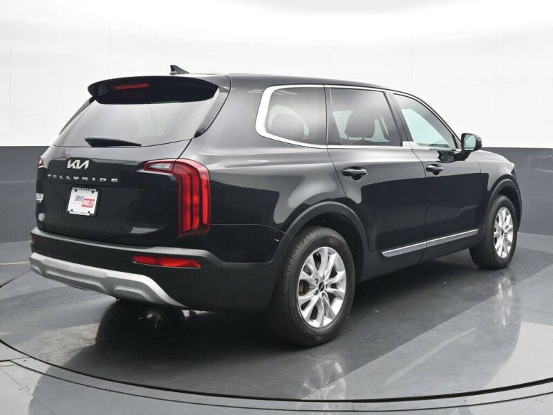 2022 Kia Telluride LX