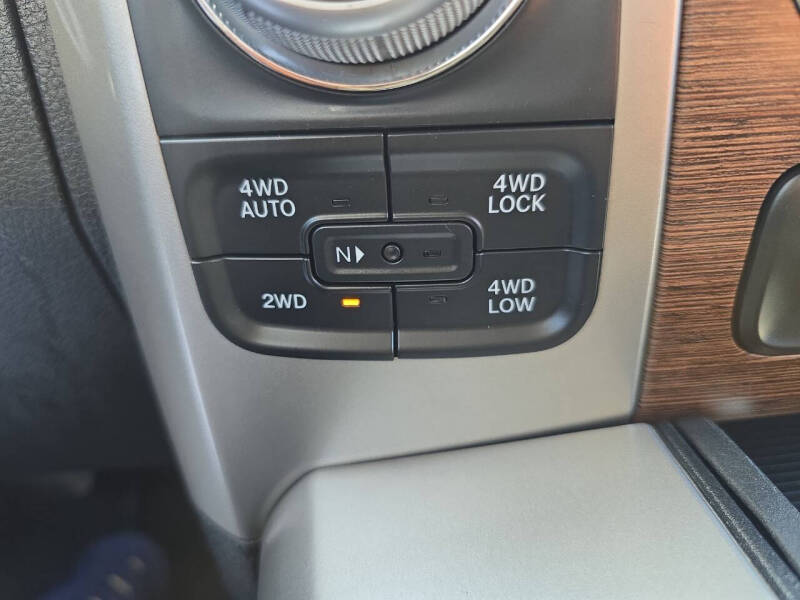 2016 RAM 1500 Laramie