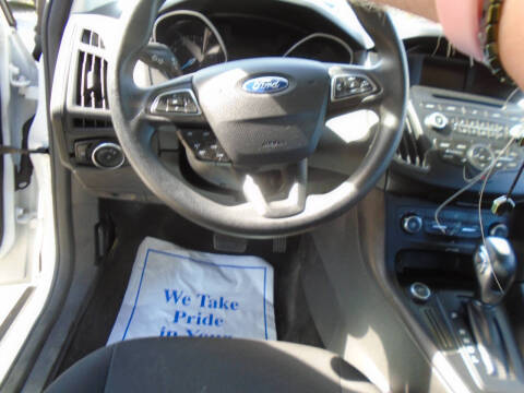 2016 Ford Focus SE