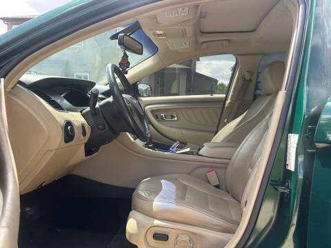 2015 Ford Taurus SEL