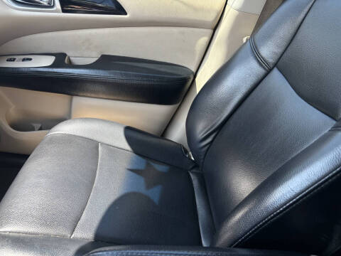 2016 Nissan Pathfinder SV