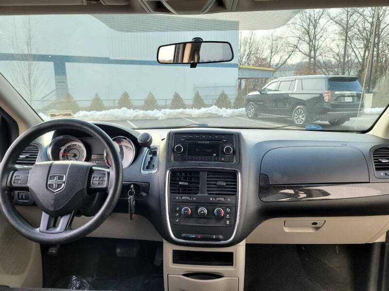 2014 Dodge Grand Caravan SE 30th Anniversary