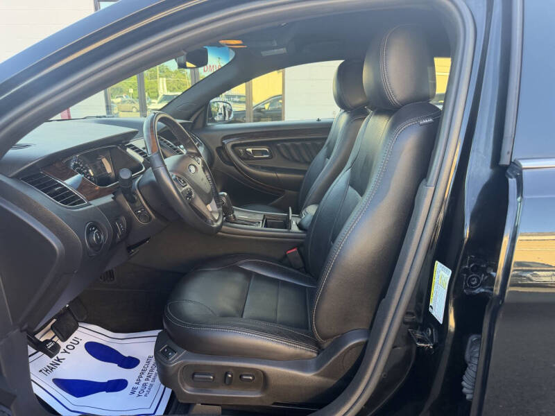 2014 Ford Taurus Limited