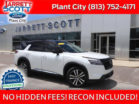 2025 Nissan Pathfinder Platinum