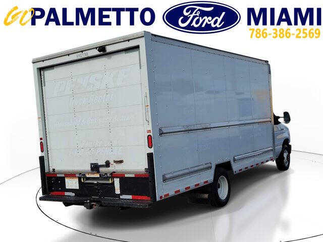 2022 Ford E-Series