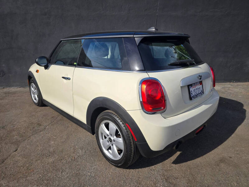 2015 MINI Hardtop 2 Door Cooper