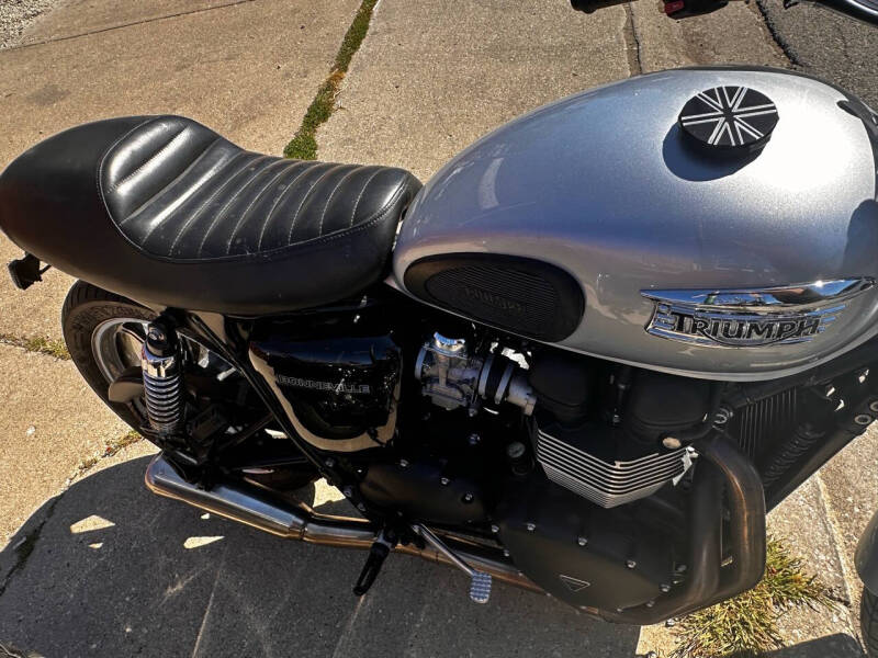 2014 Triumph BONEVILLE