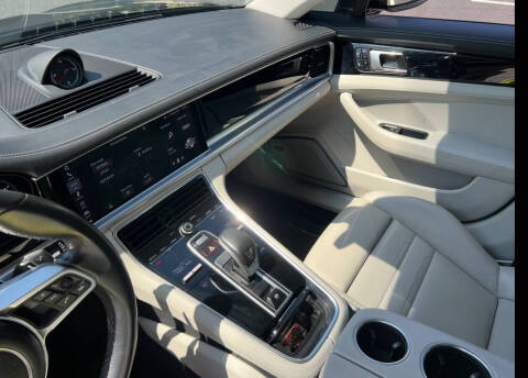 2019 Porsche Panamera