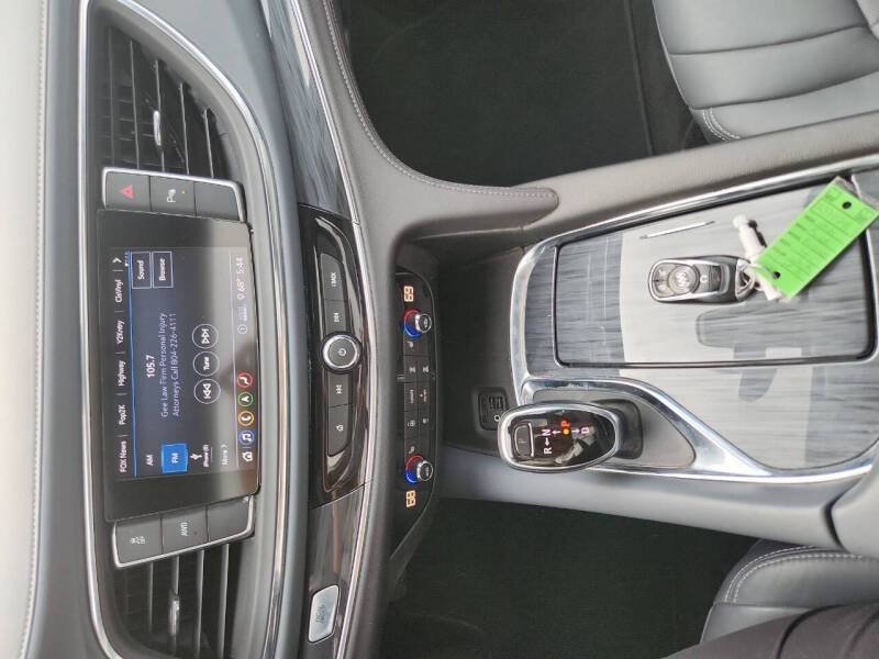 2021 Buick Enclave Essence