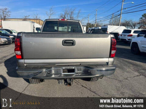2006 GMC Sierra 2500HD Work Truck