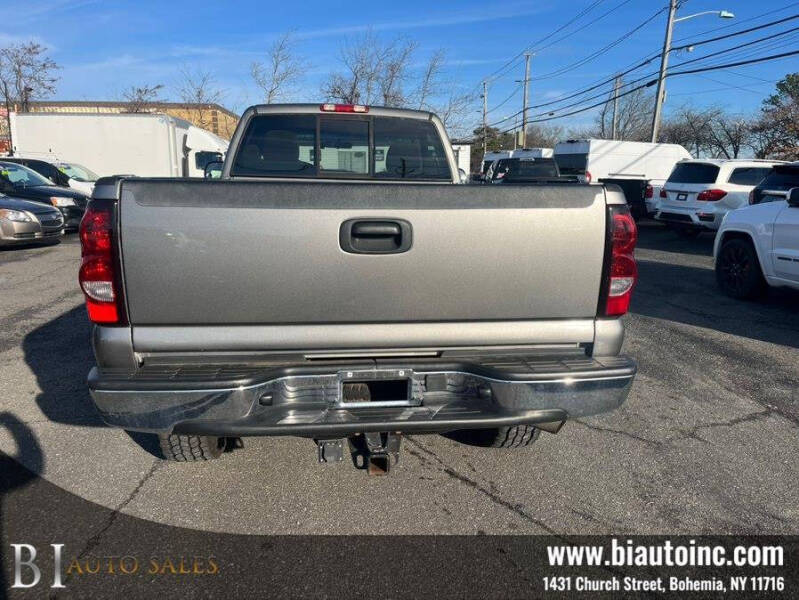 2006 GMC Sierra 2500HD Work Truck