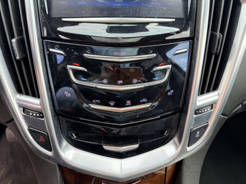 2015 Cadillac SRX Performance Collection
