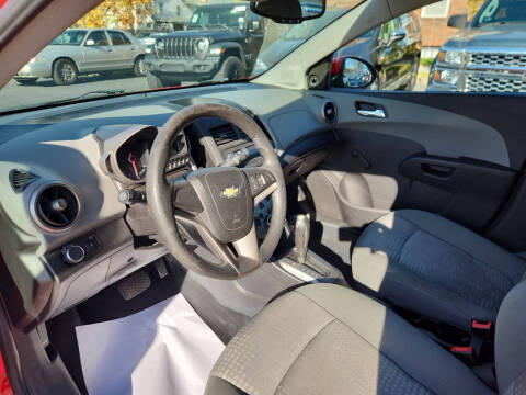 2014 Chevrolet Sonic LS Auto