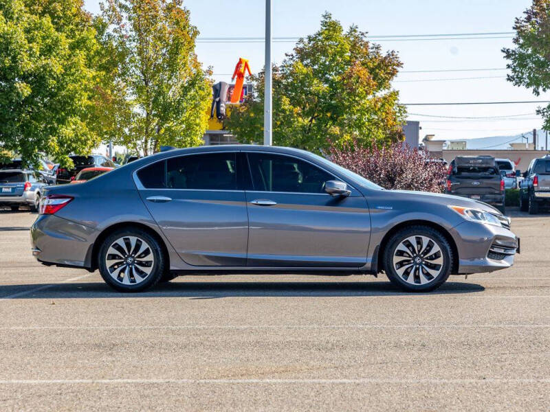 2017 Honda Accord Hybrid EX-L