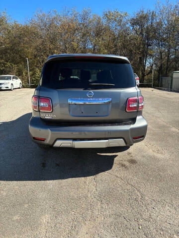 2017 Nissan Armada Platinum