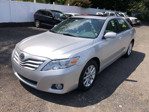 2011 Toyota Camry for sale at The Used Car Company LLC in Prospect CT