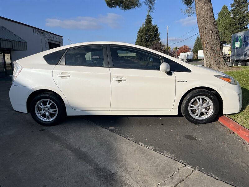 2011 Toyota Prius One