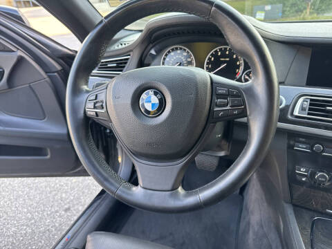 2011 BMW 7 Series 750i