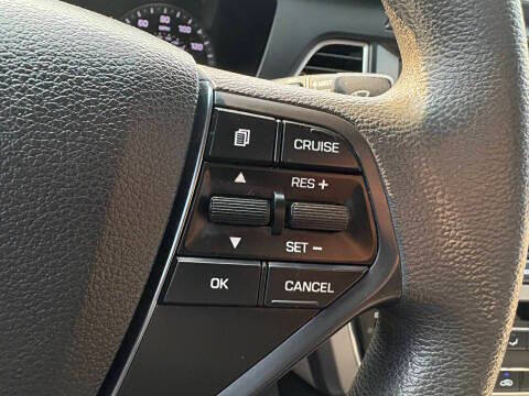 2016 Hyundai Sonata SE