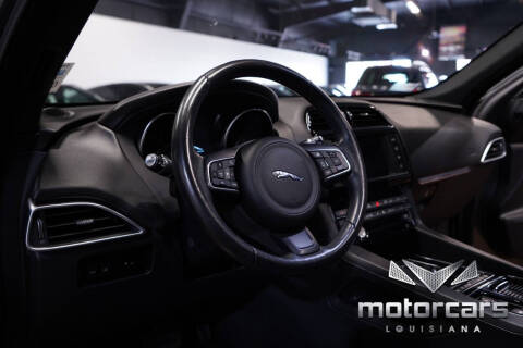 2018 Jaguar F-PACE 25t Premium