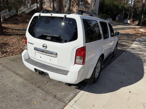 2011 Nissan Pathfinder SV