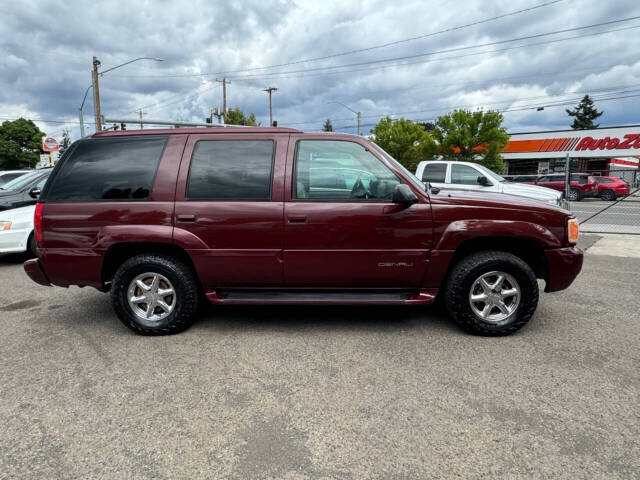 1999 GMC Yukon for sale at Carz Connect LLC in Portland, OR