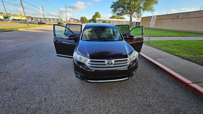 2013 Toyota Highlander Plus
