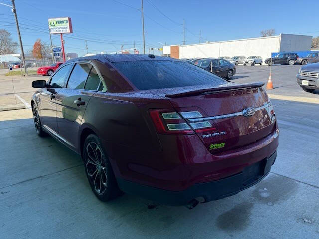2014 Ford Taurus SHO