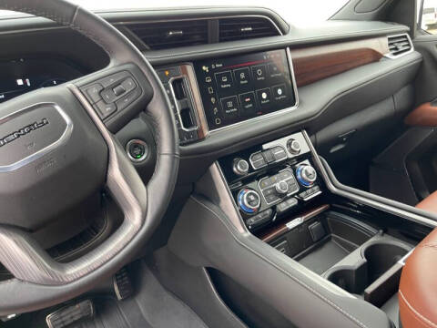 2023 GMC Yukon XL Denali Ultimate