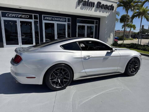 2016 Ford Mustang V6