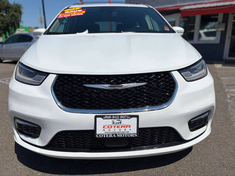 2021 Chrysler Pacifica Touring L