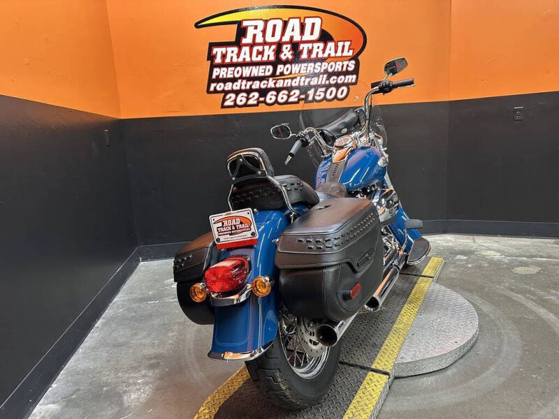 2021 Harley-Davidson FLHC - Heritage Classic