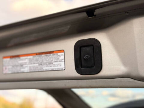 2017 Toyota Sienna XLE Premium 8-Passenger