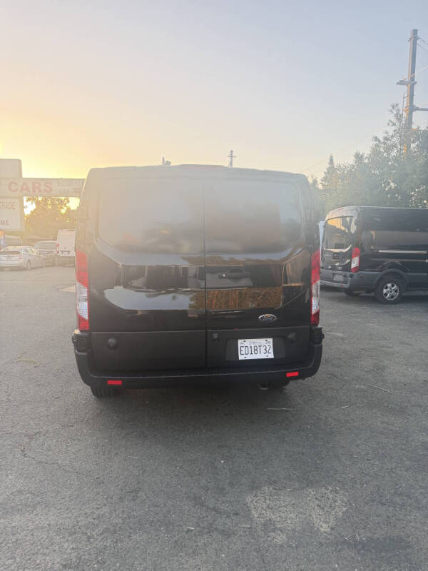 2020 Ford Transit 250