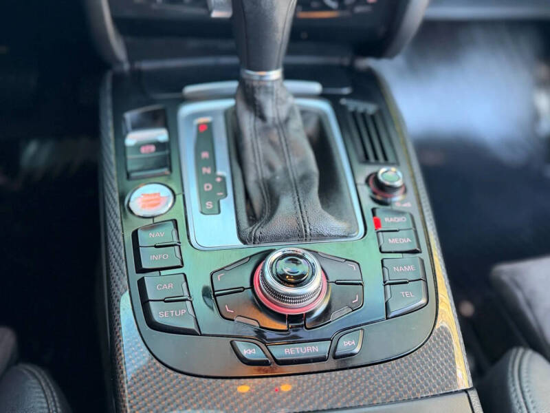 2011 Audi S5 4.2 quattro Prestige