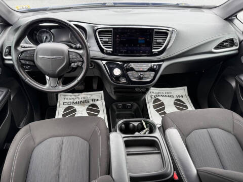 2021 Chrysler Pacifica Touring