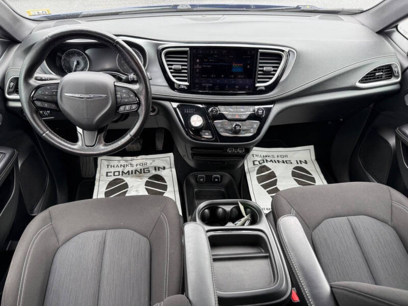 2021 Chrysler Pacifica Touring