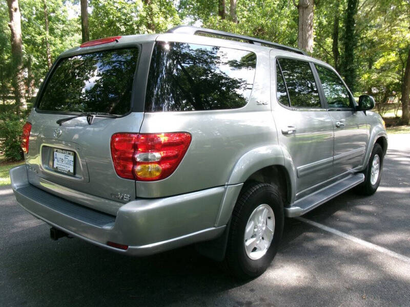 2003 Toyota Sequoia SR5
